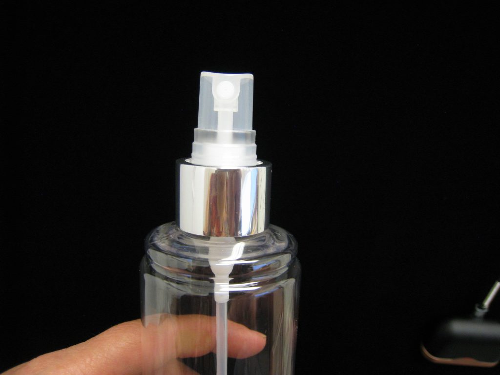 Body spray bottle