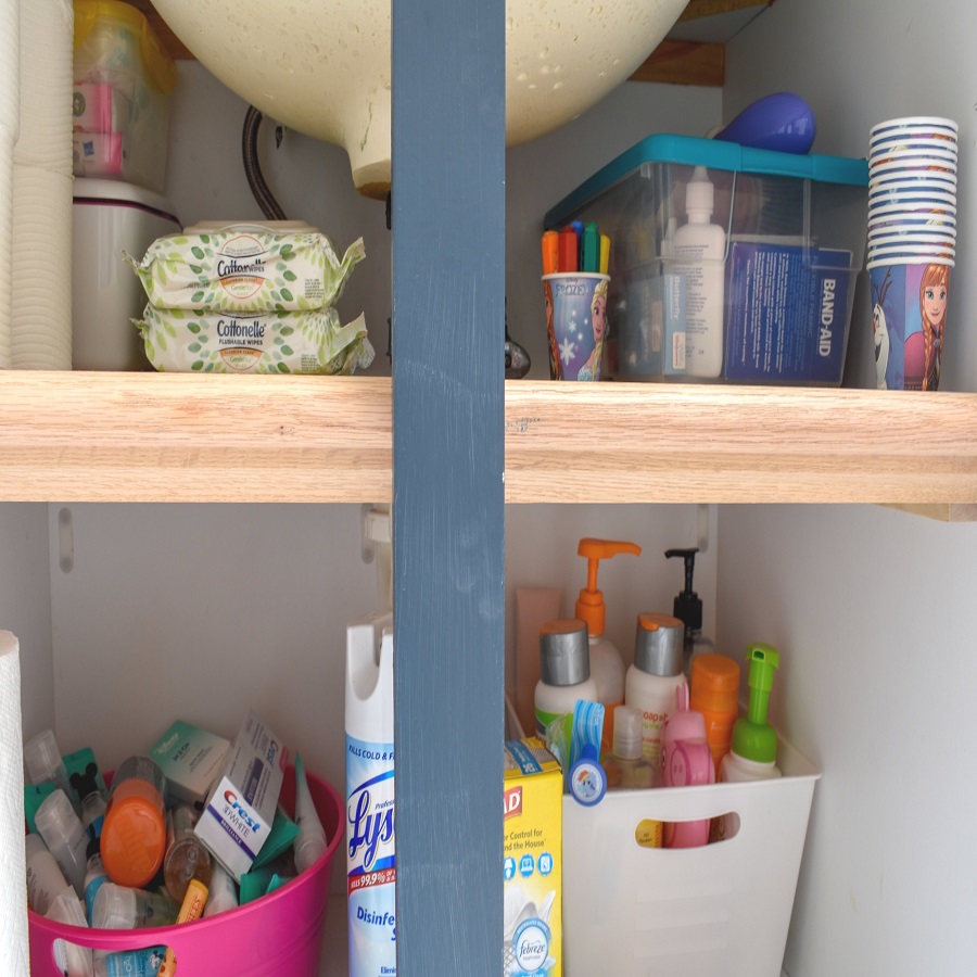 Kitchen Islands with Seating and Storage